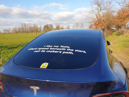 Tesla plakletters