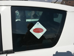 Sticker op autobordje